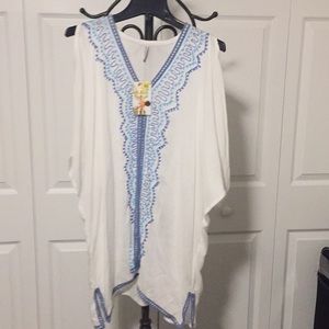 🌸 New Raviya swim coverup